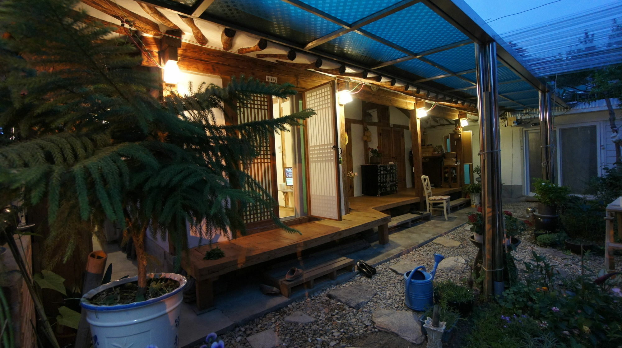 1928 Suimmaru Hanok Guesthouse Jeonju Eksteriør billede