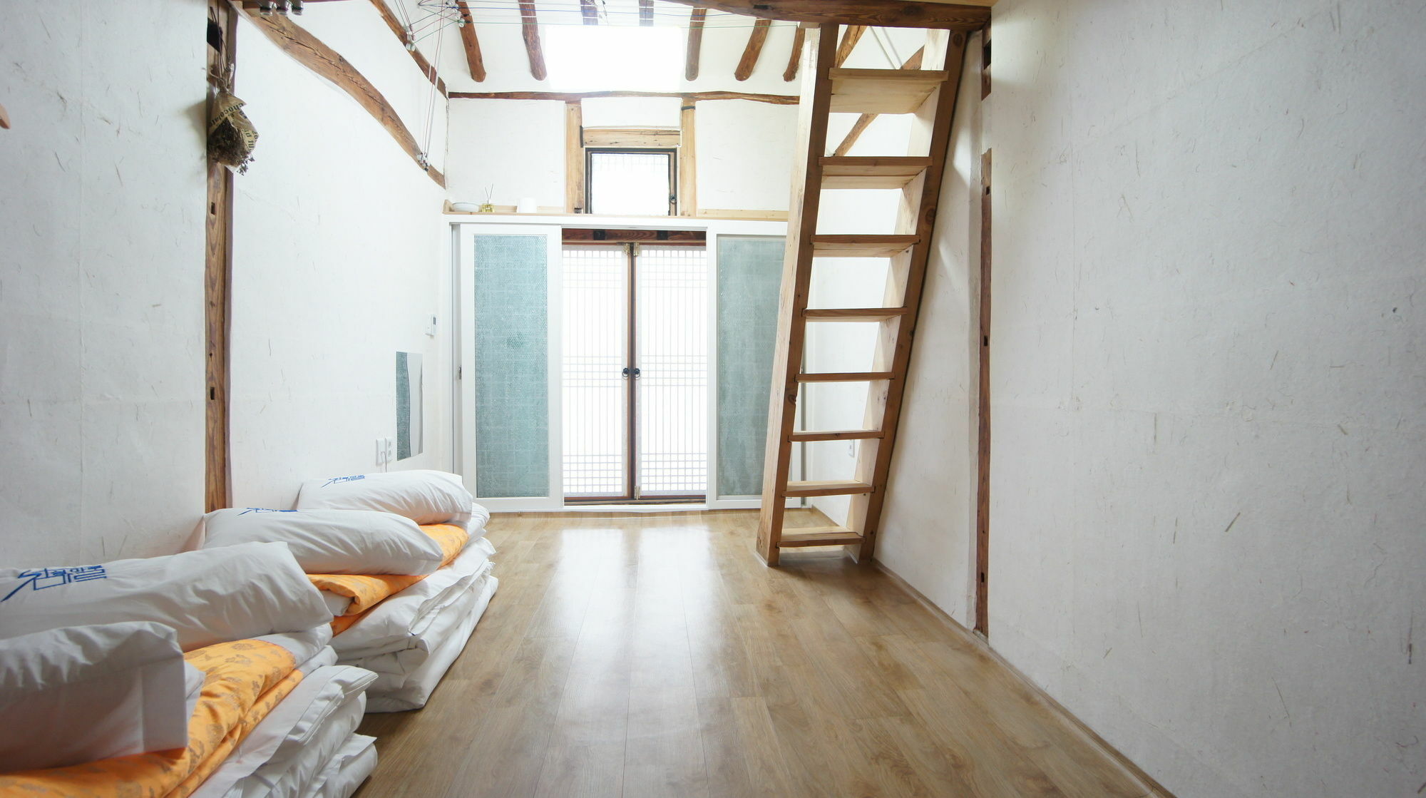 1928 Suimmaru Hanok Guesthouse Jeonju Eksteriør billede