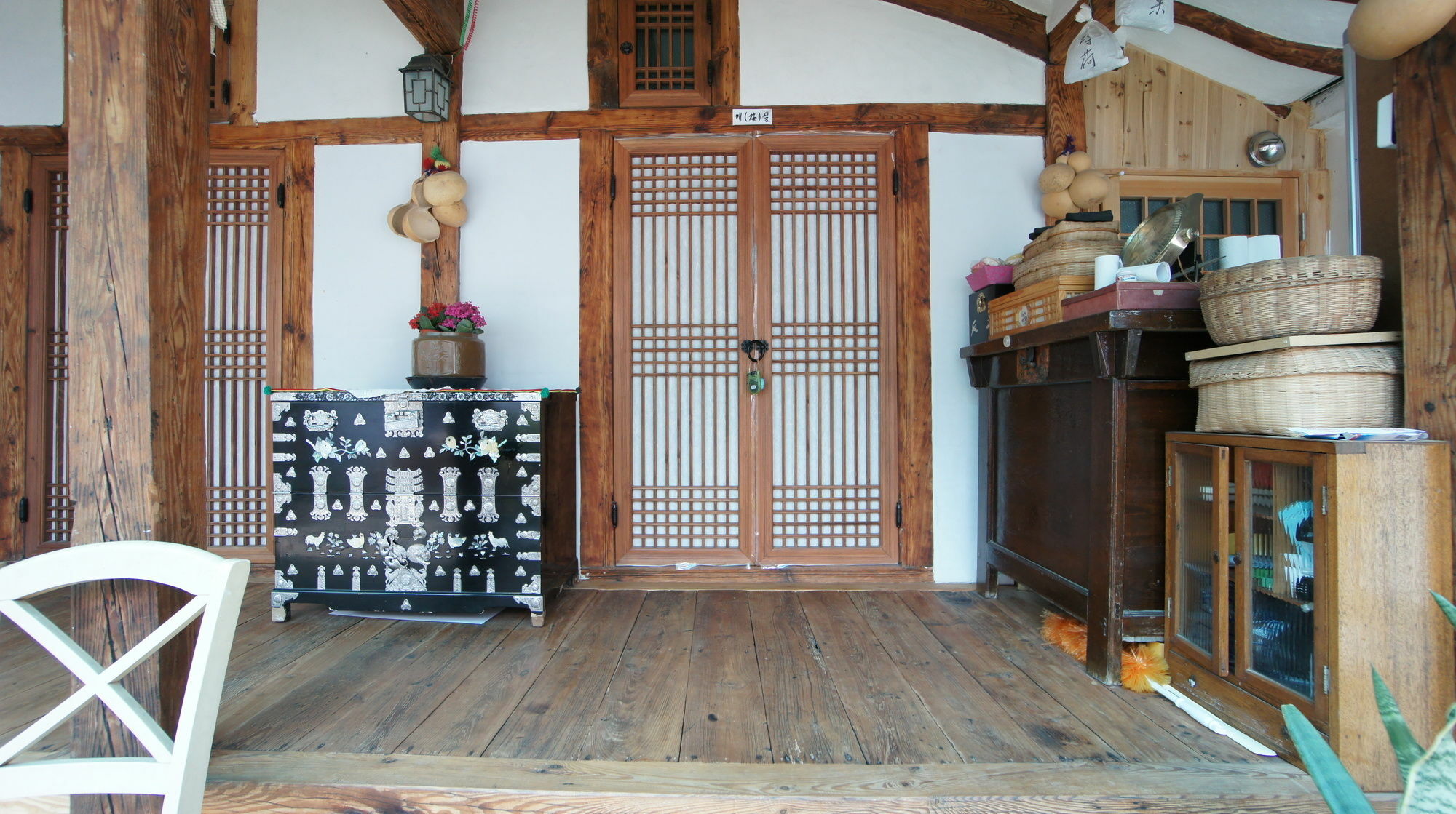 1928 Suimmaru Hanok Guesthouse Jeonju Eksteriør billede